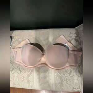 Wacoal Red Carpet Strapless Underwire Bra